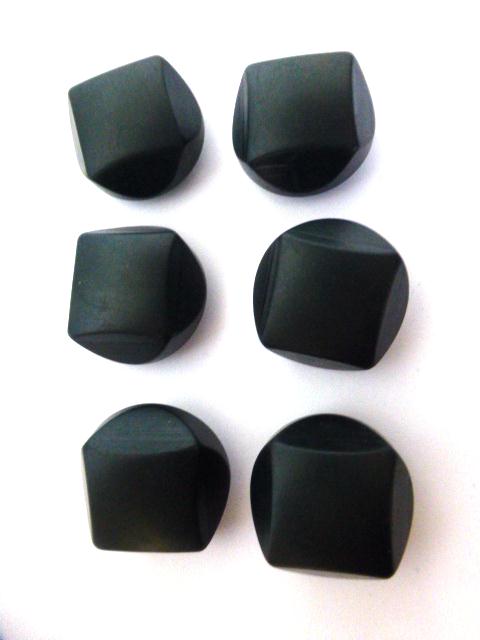 Black/Dark Green Small Chunky Cut Style Set of 6 buttons