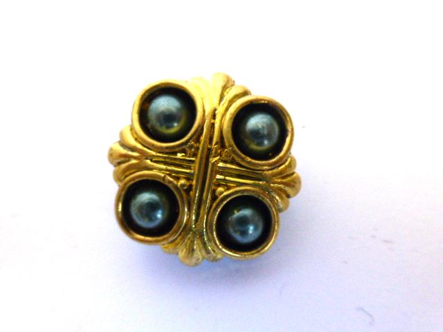 Blue Pearl Gold button