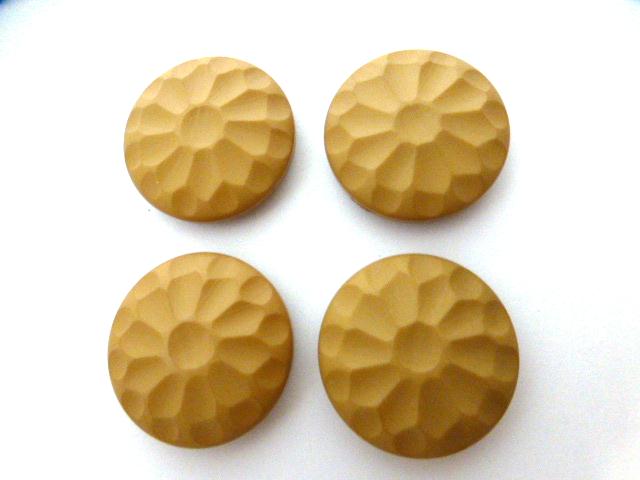 Biscuit Pressed Flower Design Set of 4 buttons