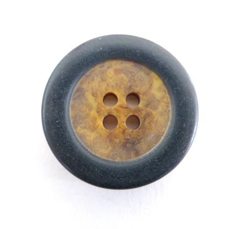 Mottled Brown Black Rim button (no.00184)