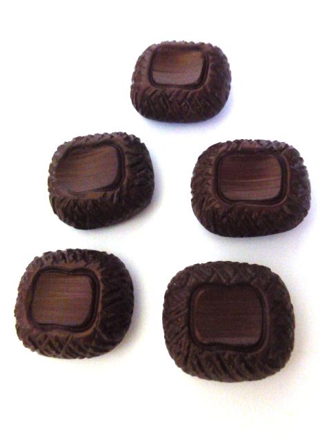 Maroon Small Oblong Cushion Set of 5 buttons