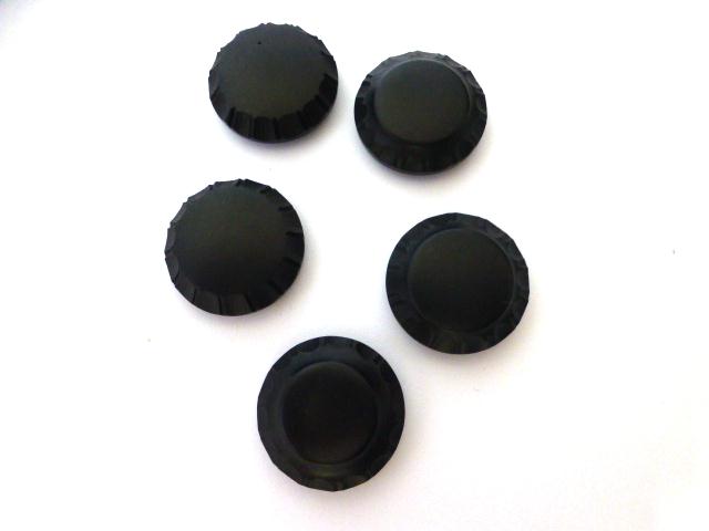Black Scooped-edge Set of 5 Large buttons